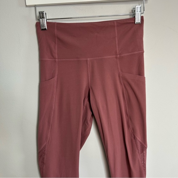 Athleta Salutation Stash Pocket Dusty Rose Mauve Pink Seamless Leggings Size XS - Picture 2 of 7